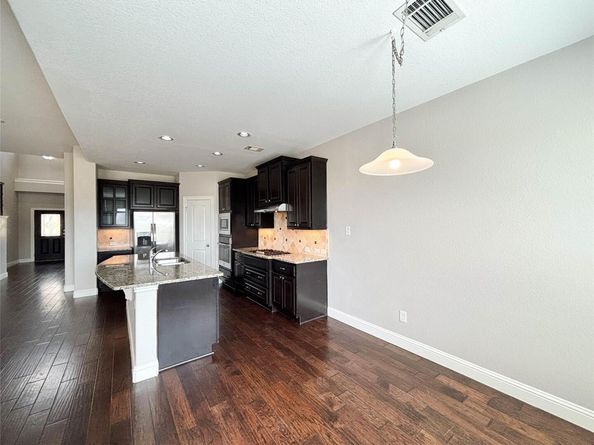 201 Seminole Canyon DR, Georgetown TX 78628