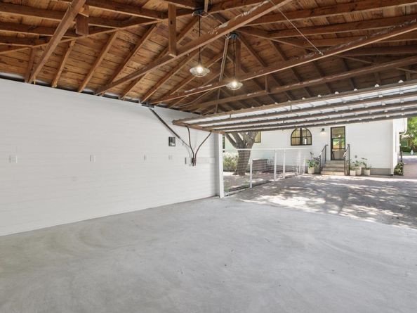 4515 Bull Creek RD, Austin TX 78731
