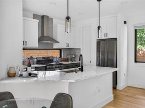 610 Clifford DR B, Austin TX 78745