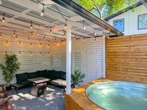 2402 Santa Rita ST, Austin TX 78702