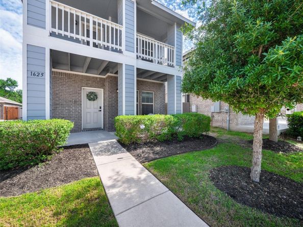 1625 Arapaho Mountain PASS, Leander TX 78641