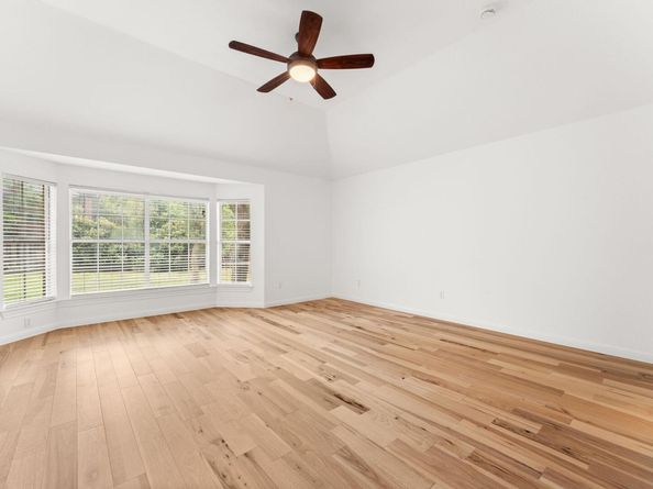 5900 Savin Hill CT, Austin TX 78739