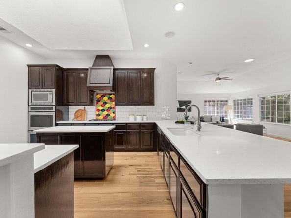 5900 Savin Hill CT, Austin TX 78739