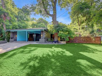 1908 Fairlawn LN