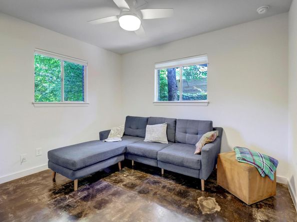 1908 Fairlawn LN, Austin TX 78704
