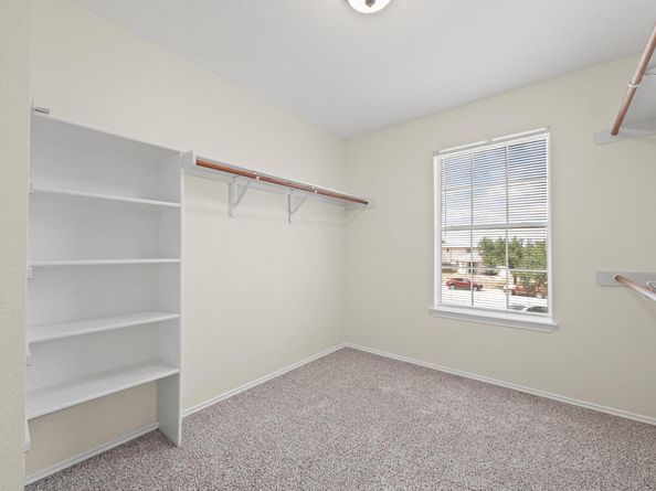 102 Stanford DR, Leander TX 78641