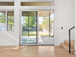 613 Clifford RD A & B, Austin TX 78745