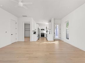 613 Clifford RD A & B, Austin TX 78745