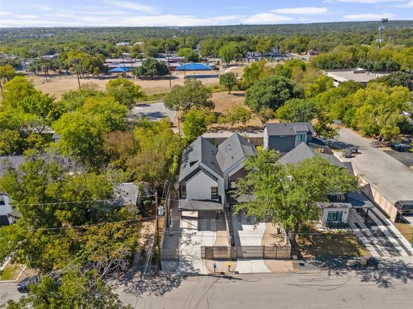 613 Clifford RD A & B, Austin TX 78745