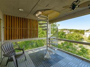 537 Venture BLVD S, Point Venture TX 78645