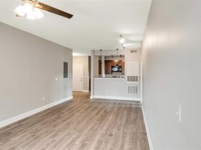 1901 Crossing PL 2302, Austin TX 78741