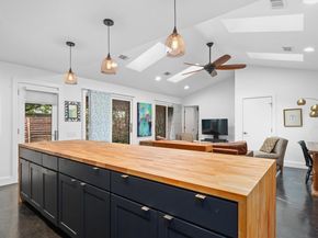 7311 Grover Ave, Austin TX 78757