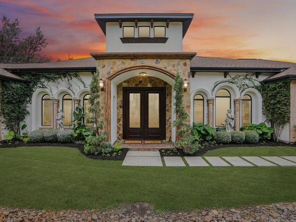 5005 McIntyre CIR, Austin TX 78734