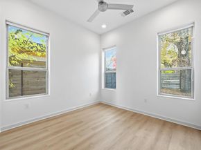 2811 Garwood ST A, Austin TX 78702