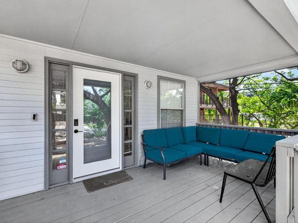 411 W Live Oak ST, Austin TX 78704