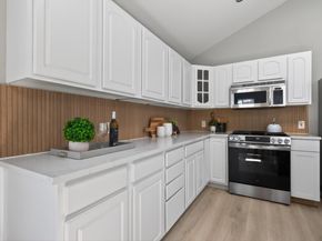 411 W Live Oak ST, Austin TX 78704