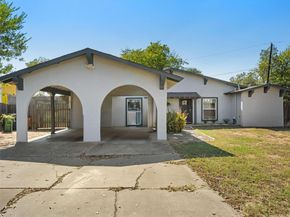 1307 E Saint Johns Ave B, Austin TX 78752