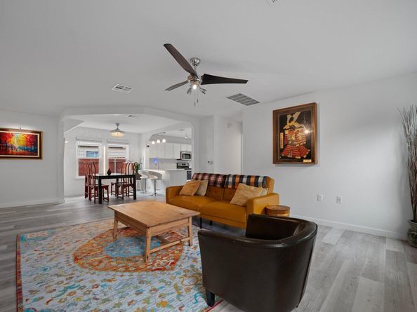 7625 Cayenne LN, Austin TX 78741