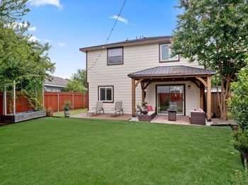 7625 Cayenne LN