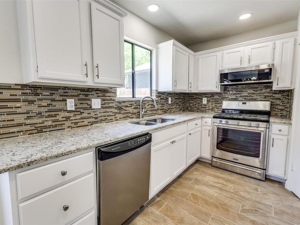 1000 Bodgers DR, Austin TX 78753