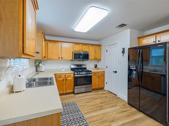 1130 Sundrop PL, Round Rock TX 78665