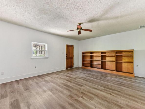 602 Splitrock, Round Rock TX 78681