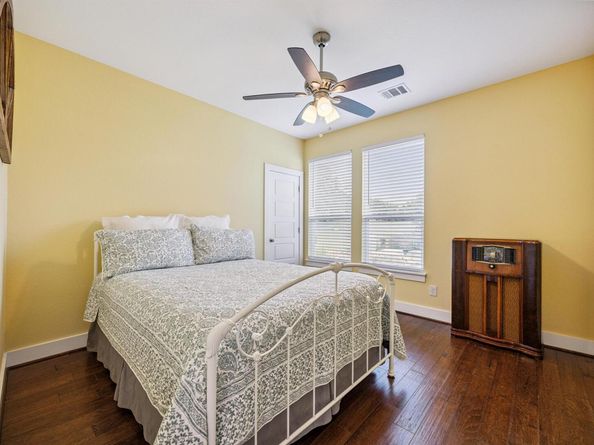 206 N Augusta DR, Point Venture TX 78645