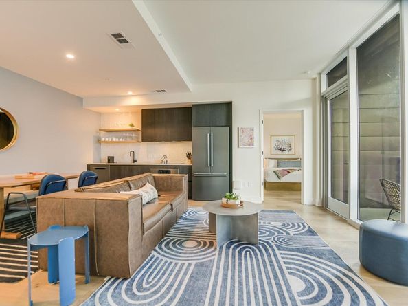 48 East Ave 3209, Austin TX 78701