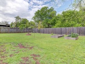 6004 Blythewood DR, Austin TX 78745