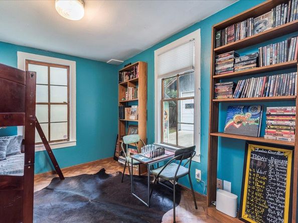 1713 South 5TH St, Austin TX 78704