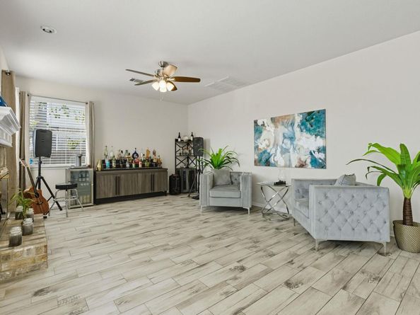 405 Keenland DR, Georgetown TX 78626
