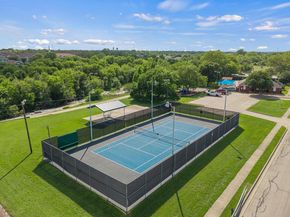 1004 Hughmont Dr, Pflugerville TX 78660