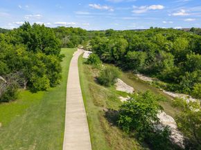 1004 Hughmont Dr, Pflugerville TX 78660