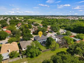1004 Hughmont Dr, Pflugerville TX 78660