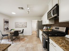 1004 Hughmont Dr, Pflugerville TX 78660