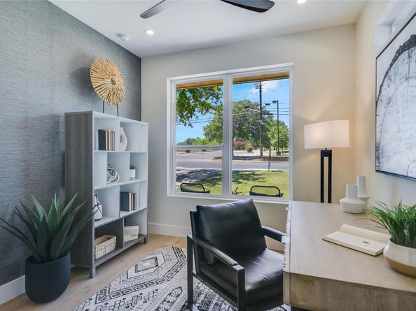 2737 Webberville RD 1, Austin TX 78702