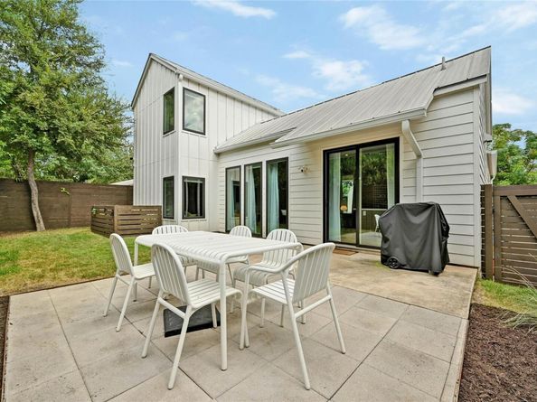 4416 Gillis ST B, Austin TX 78745