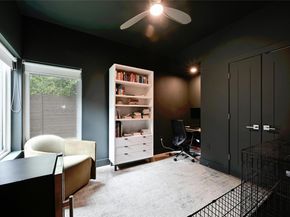 4416 Gillis ST B, Austin TX 78745