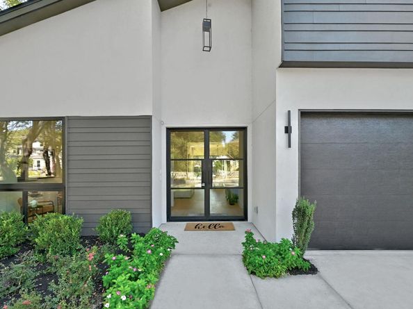 711 Kinney Ave, Austin TX 78704