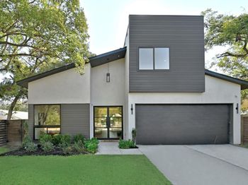 711 Kinney Ave