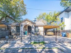 2406 Santa Maria ST, Austin TX 78702