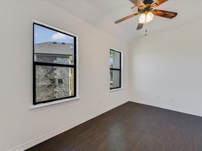 128 W Adelanta PL, Round Rock TX 78681