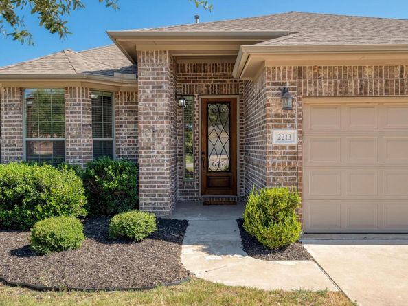 2213 Lookout Range DR, Leander TX 78641