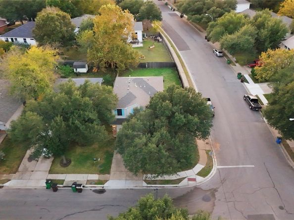 2067 Buckley LN, Round Rock TX 78664