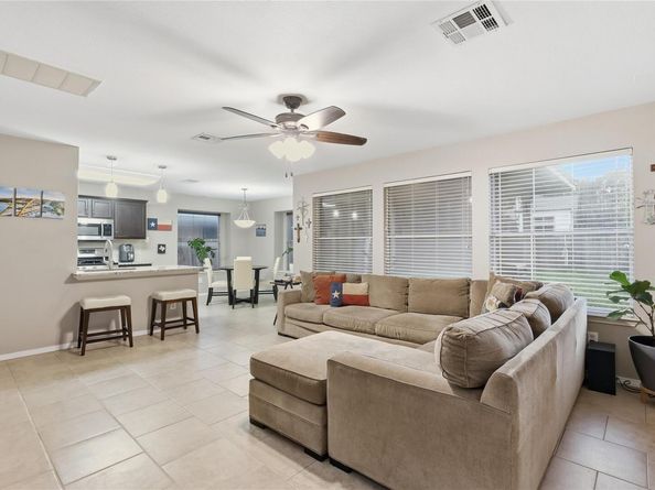 2067 Buckley LN, Round Rock TX 78664