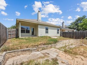 8810 Meridian Oak LN, Austin TX 78744