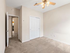 8810 Meridian Oak LN, Austin TX 78744