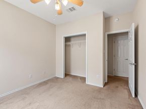 8810 Meridian Oak LN, Austin TX 78744