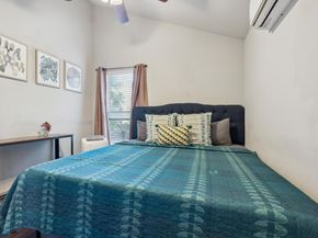 1139 1/2 Poquito ST 3, Austin TX 78702