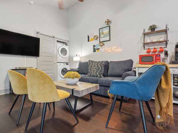 1139 1/2 Poquito ST 3, Austin TX 78702